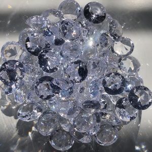 400pcs Faux Crystal Decoration for events